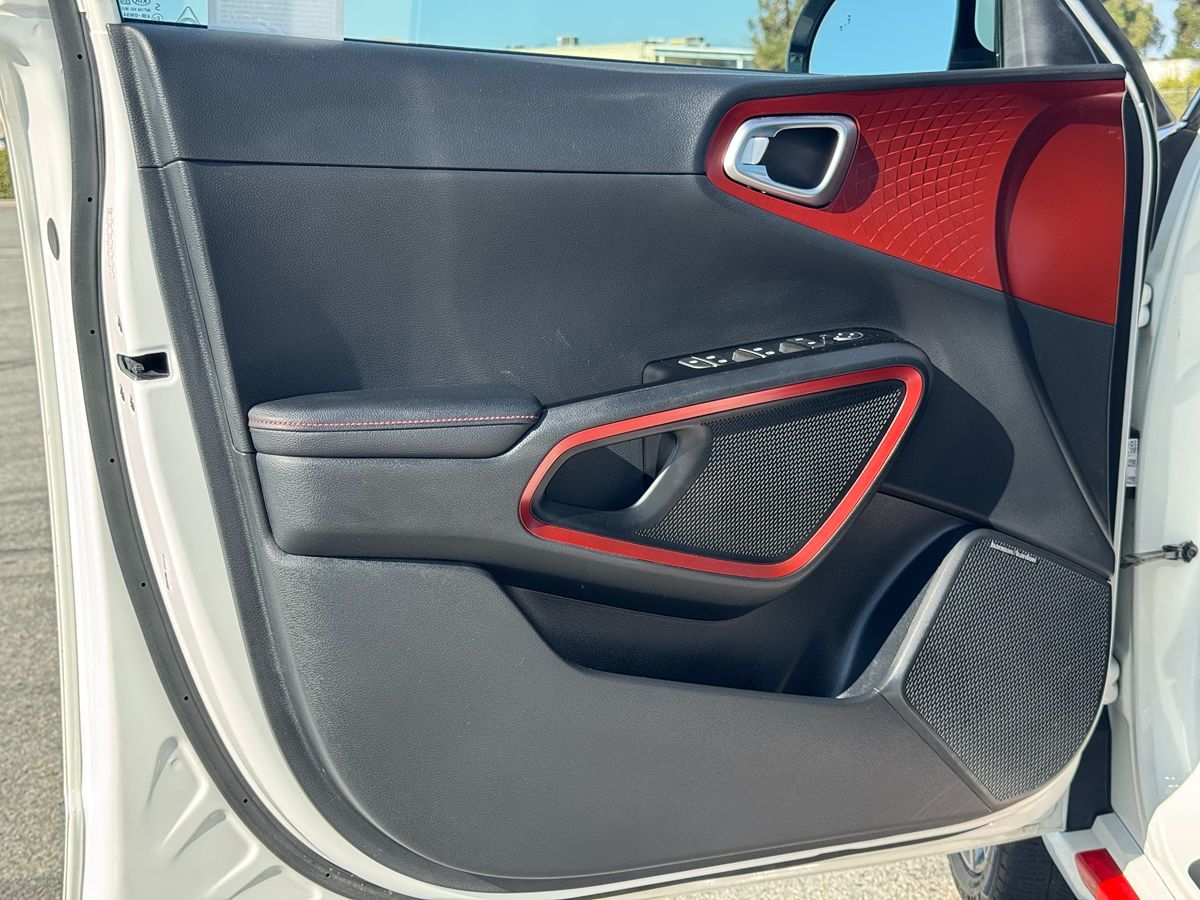 2021 Kia Soul Turbo - Photo 23