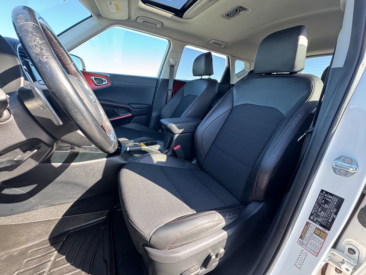 2021 Kia Soul Turbo - Photo 25