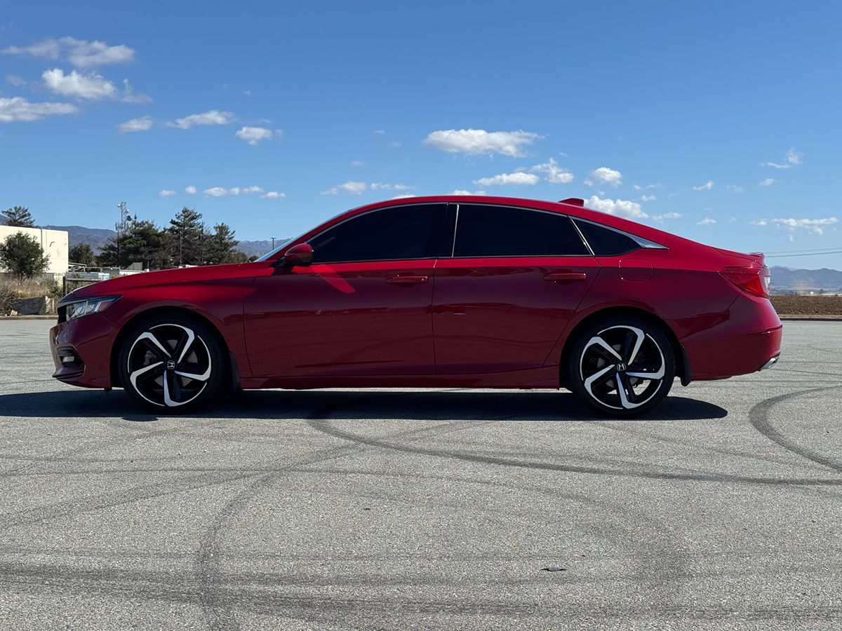 2018 Honda Accord Sport 1.5T photo 4