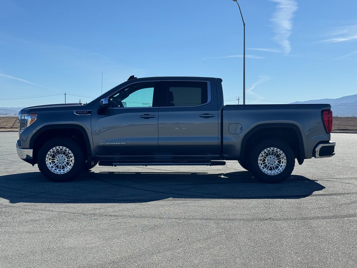 2021 Gmc Sierra 1500 SLE photo 4