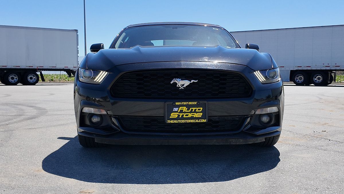 2017 Ford Mustang EcoBoost Premium - Photo 13