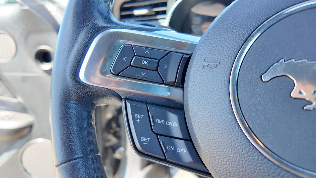 2017 Ford Mustang EcoBoost Premium - Photo 34