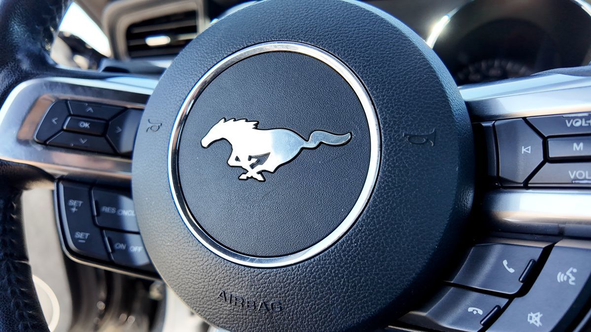 2017 Ford Mustang EcoBoost Premium - Photo 36