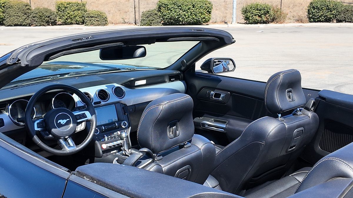 2017 Ford Mustang EcoBoost Premium - Photo 46
