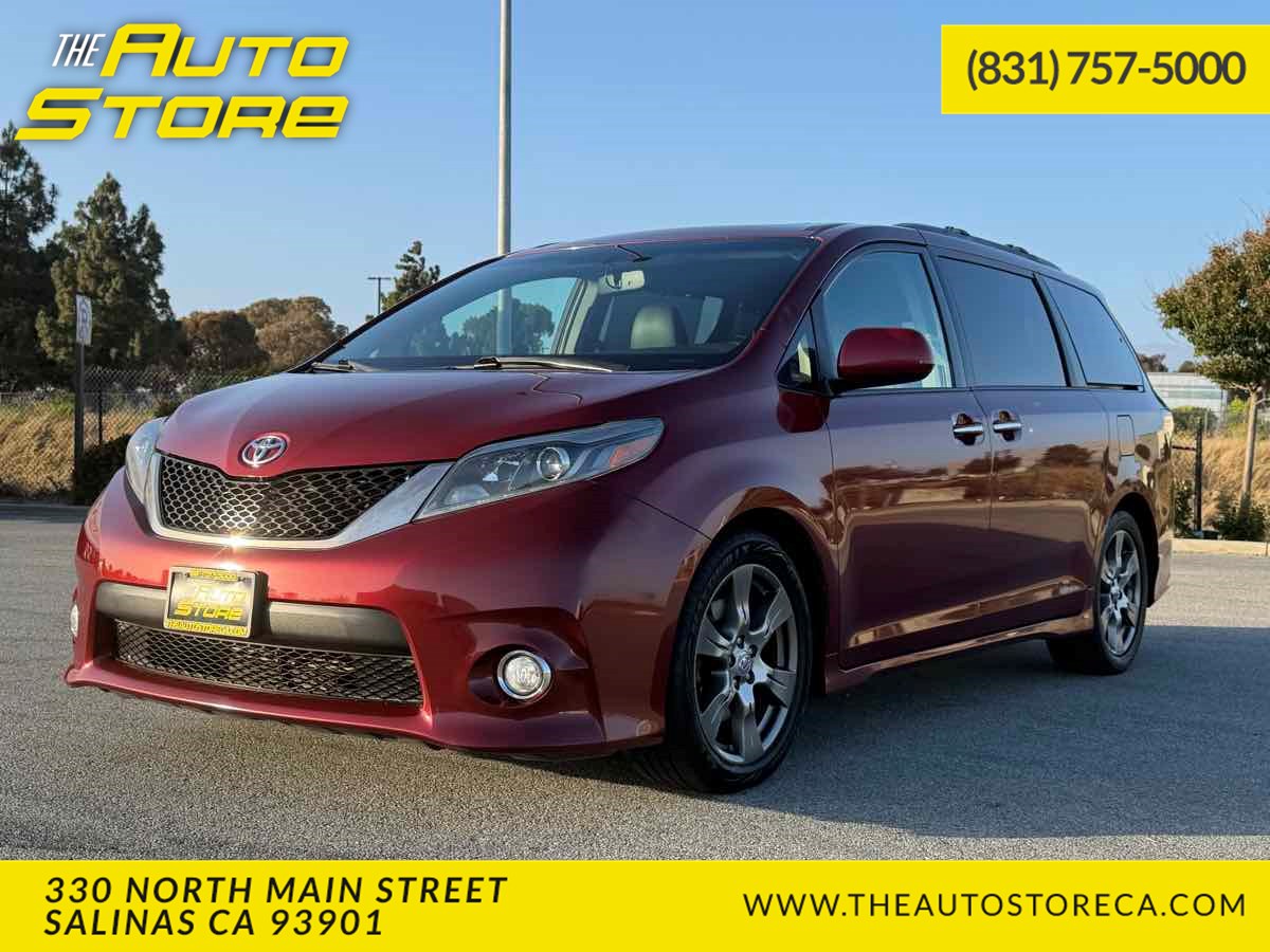 2017 Toyota Sienna SE V6 8-Passenger's photo