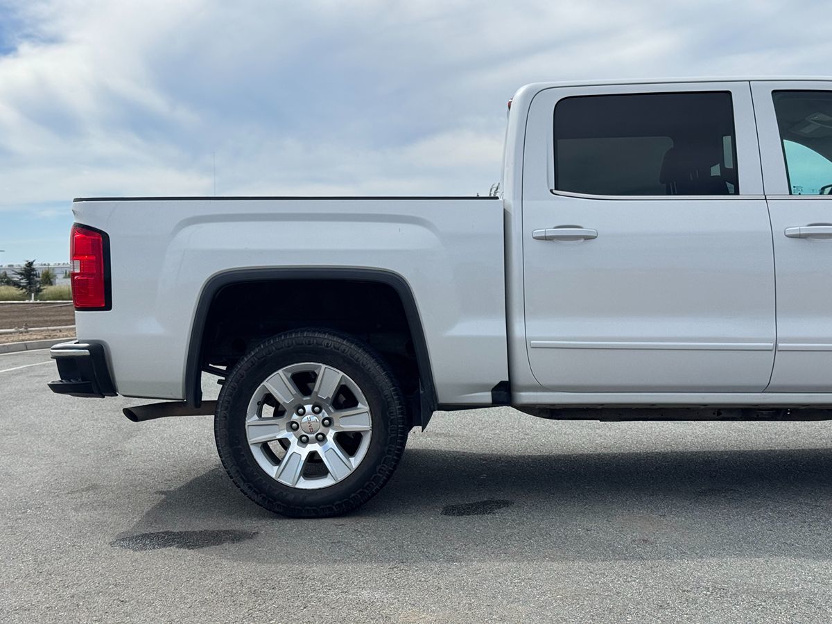 2017 Gmc Sierra 1500 SLE photo 8