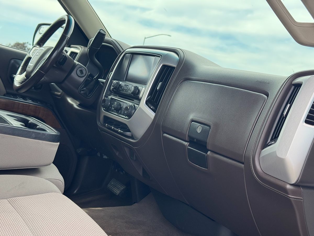 2017 Gmc Sierra 1500 SLE photo 29