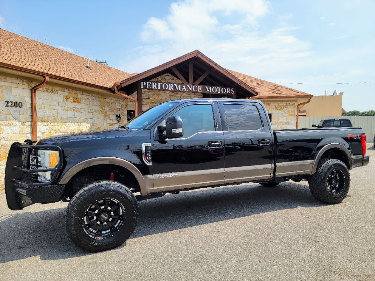 2017 Ford Super Duty F-350 SRW KING RANCH