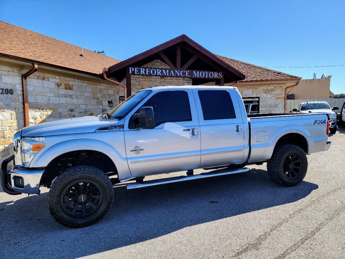 2014 Ford Super Duty F-250 SRW Lariat