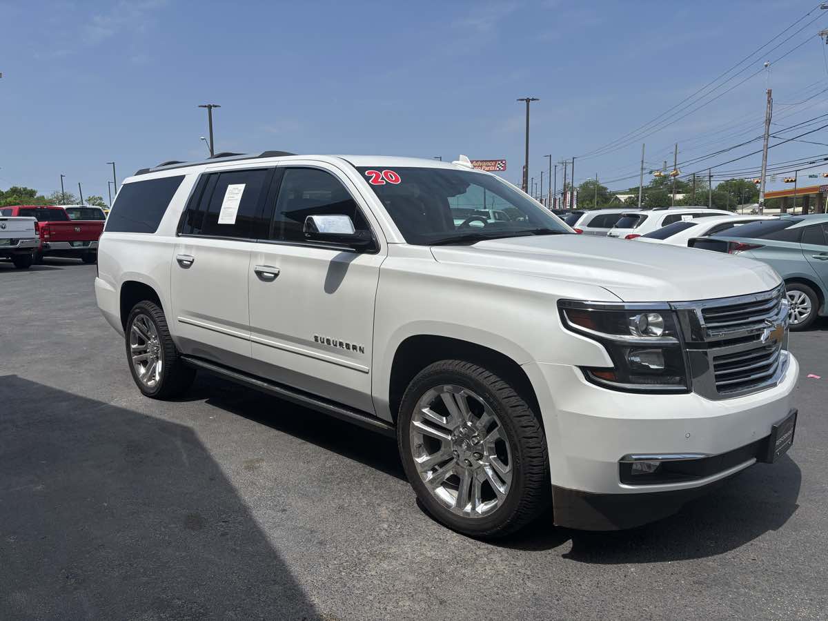 2020 Chevrolet Suburban Premier photo 2