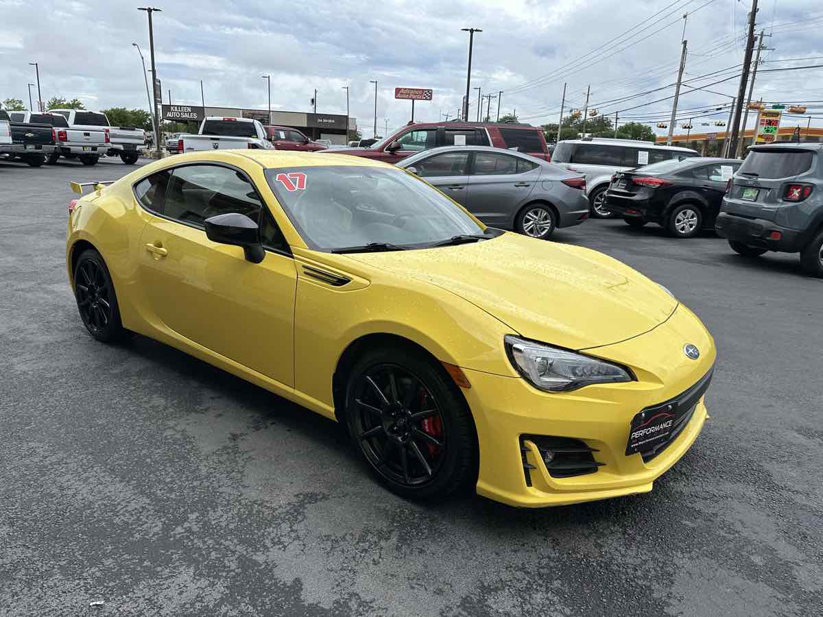 2017 Subaru BRZ Series.Yellow photo 4