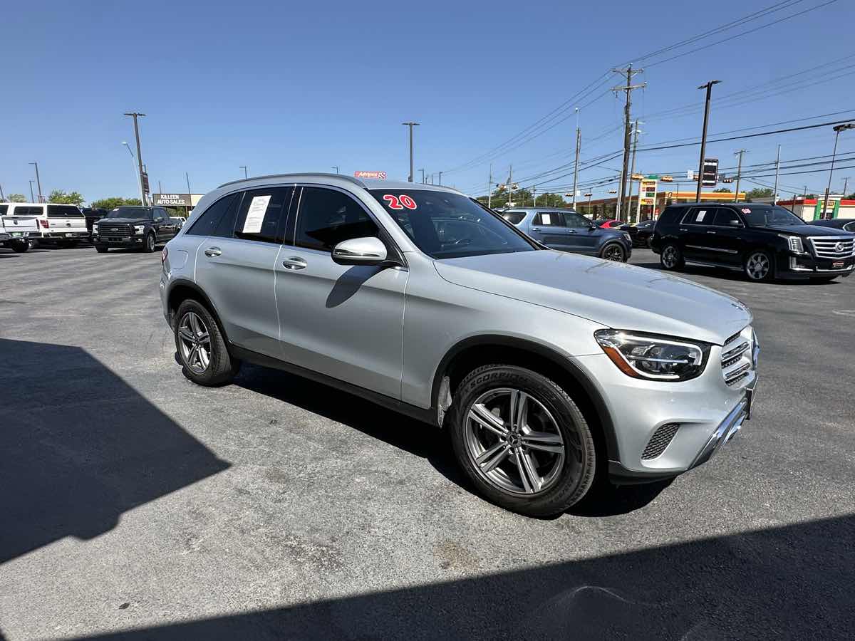 2020 Mercedes Benz GLC 300 4MATIC photo 4