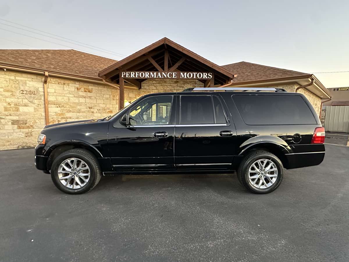 2017 Ford Expedition EL Limited photo 2