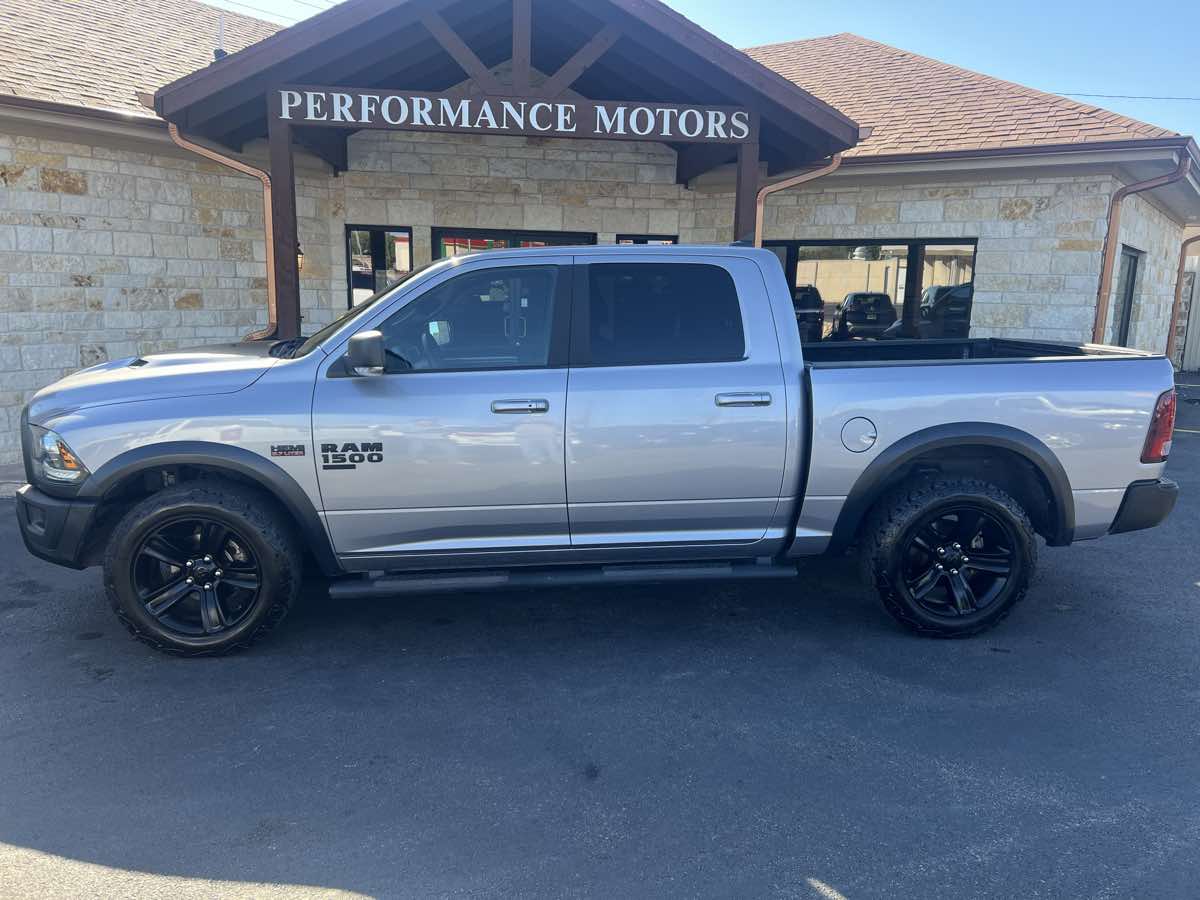 2021 Ram 1500 Classic Warlock photo 2