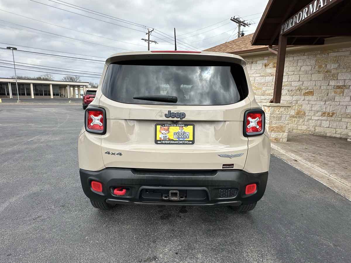 2017 Jeep Renegade Deserthawk - Photo 3