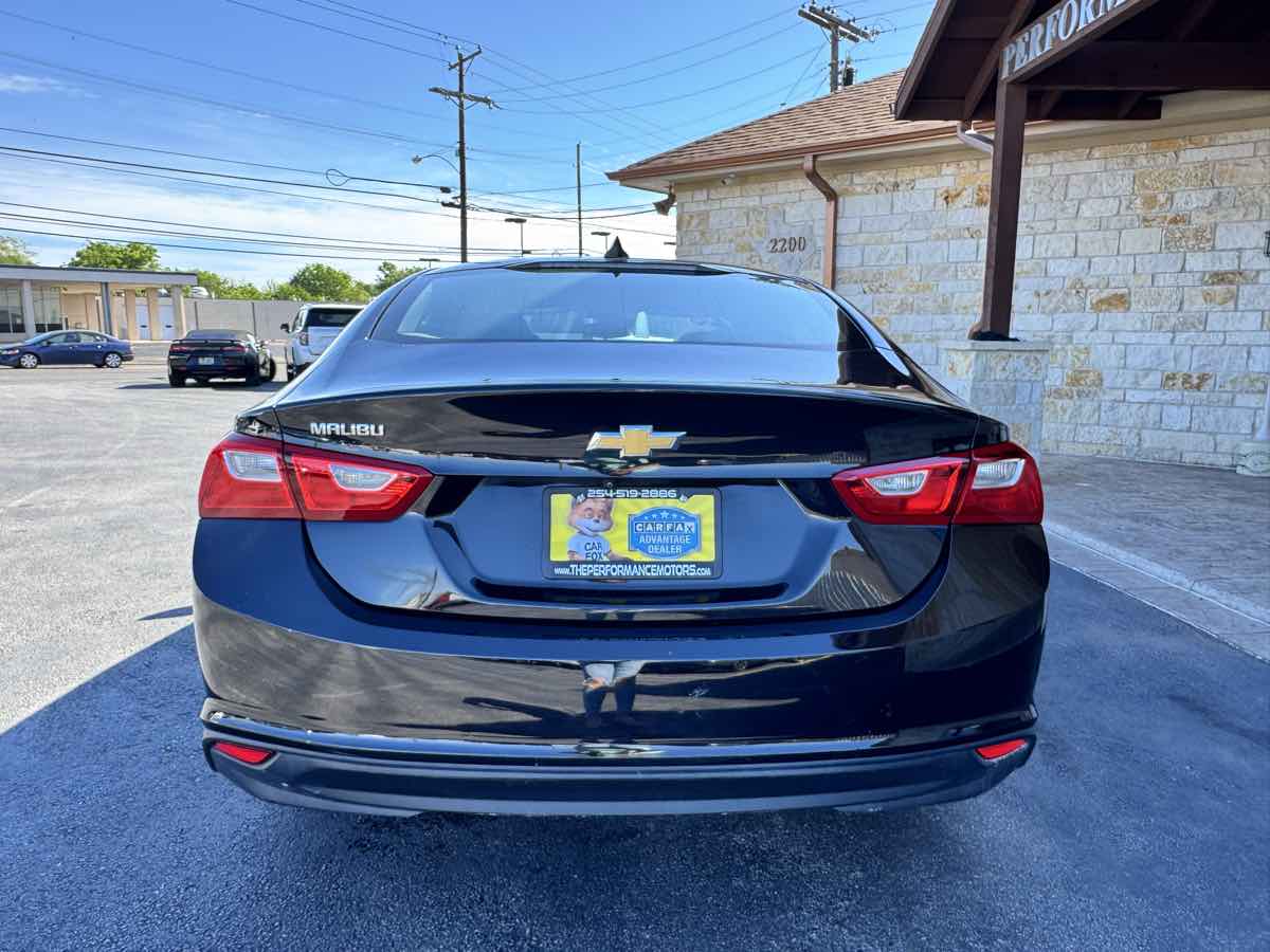 2023 Chevrolet Malibu 1LS - Photo 3