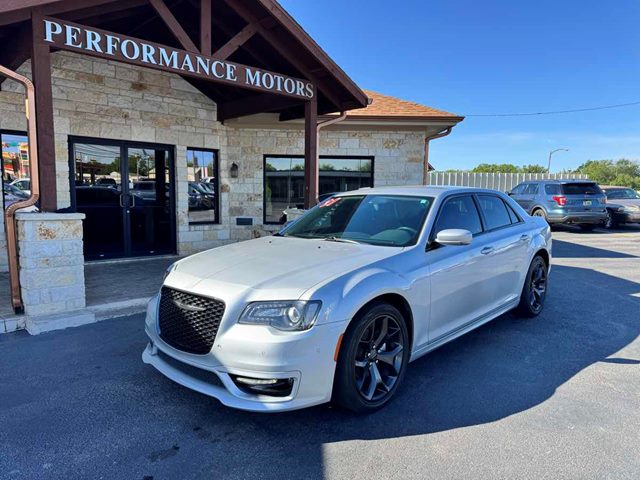 Silver Mist Clearcoat 2021 Chrysler 300 Touring L RWD Sedan Rear-Wheel Drive Automatic