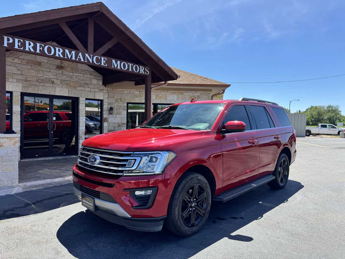 2021 Ford Expedition XLT's photo