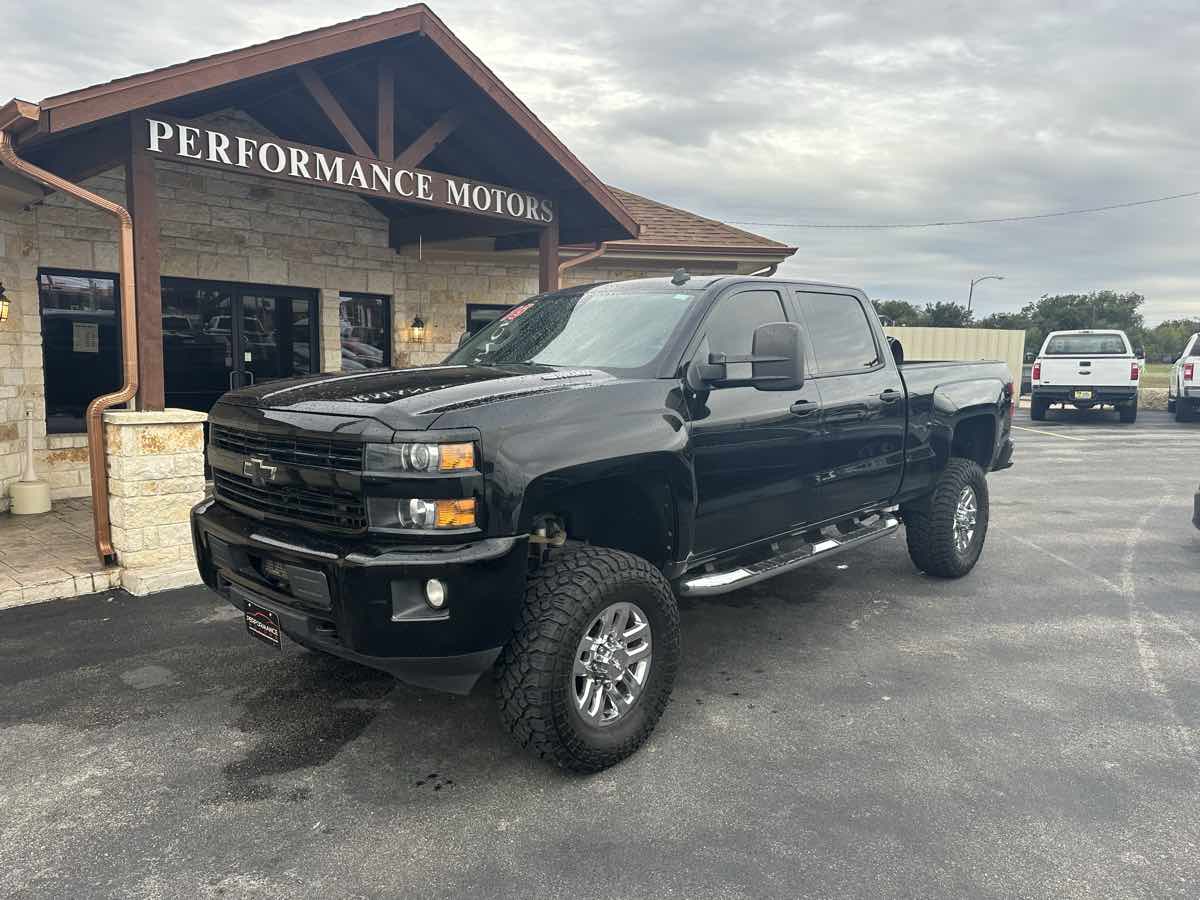 2015 Chevrolet Silverado 2500HD LT Crew Cab 4WD