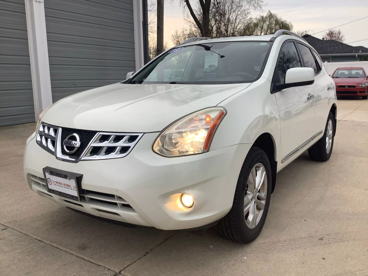 2013 Nissan Rogue SV photo 3