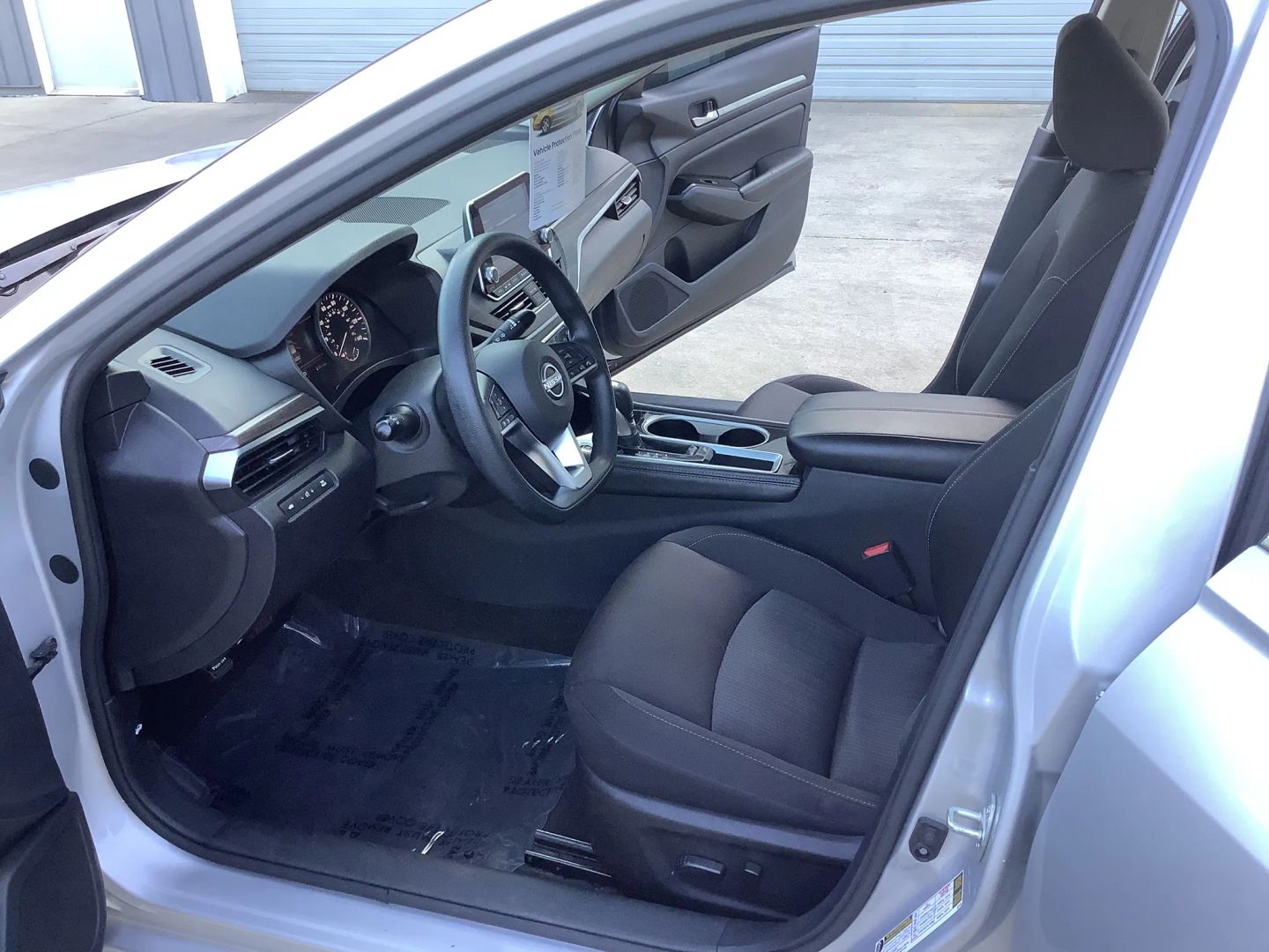2023 Nissan Altima 2.5 SV photo 15