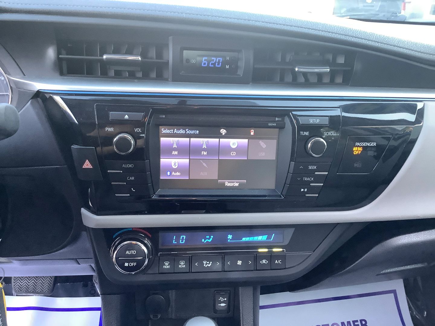 2014 Toyota Corolla L photo 16