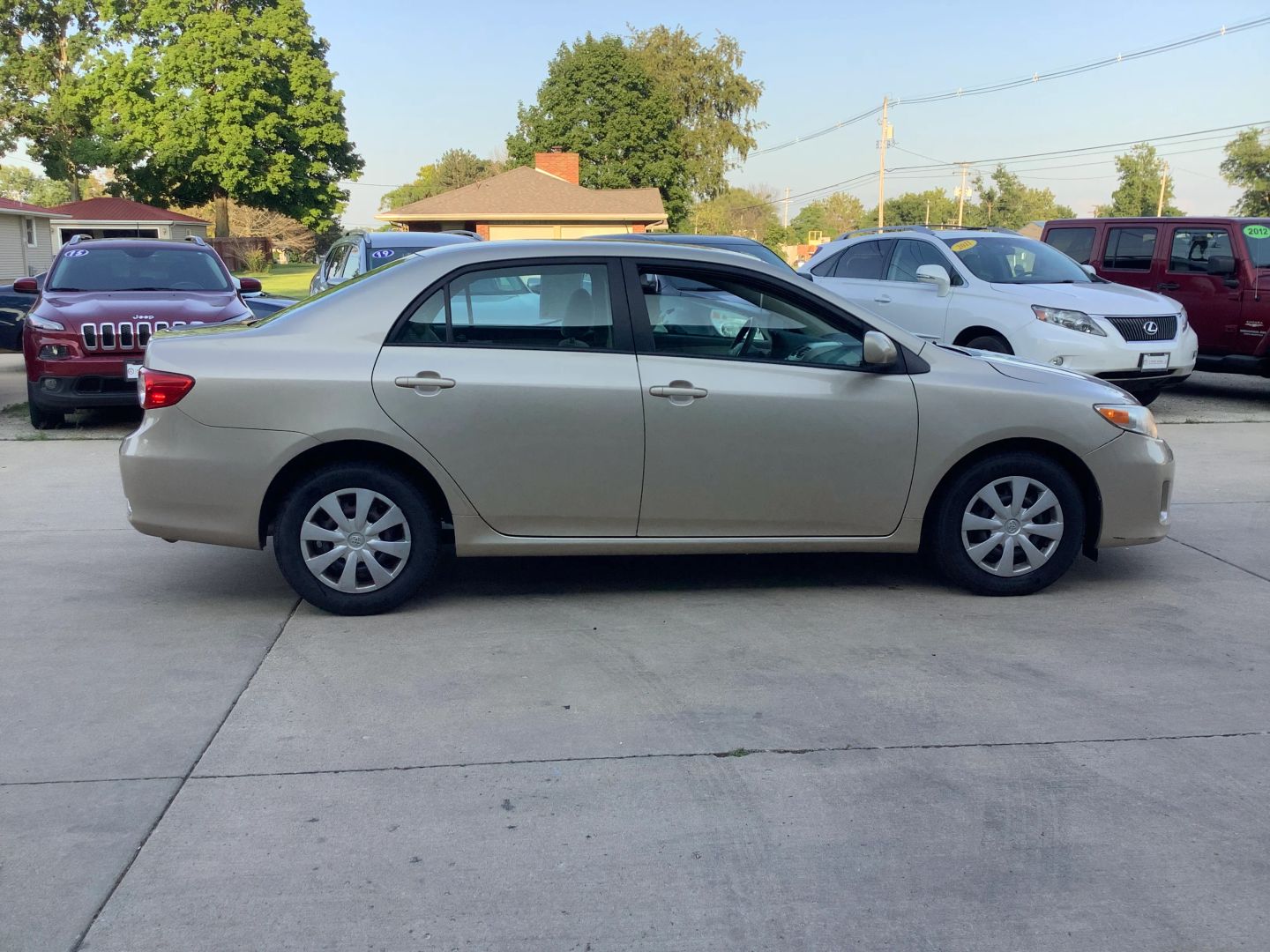 2011 Toyota Corolla L photo 7