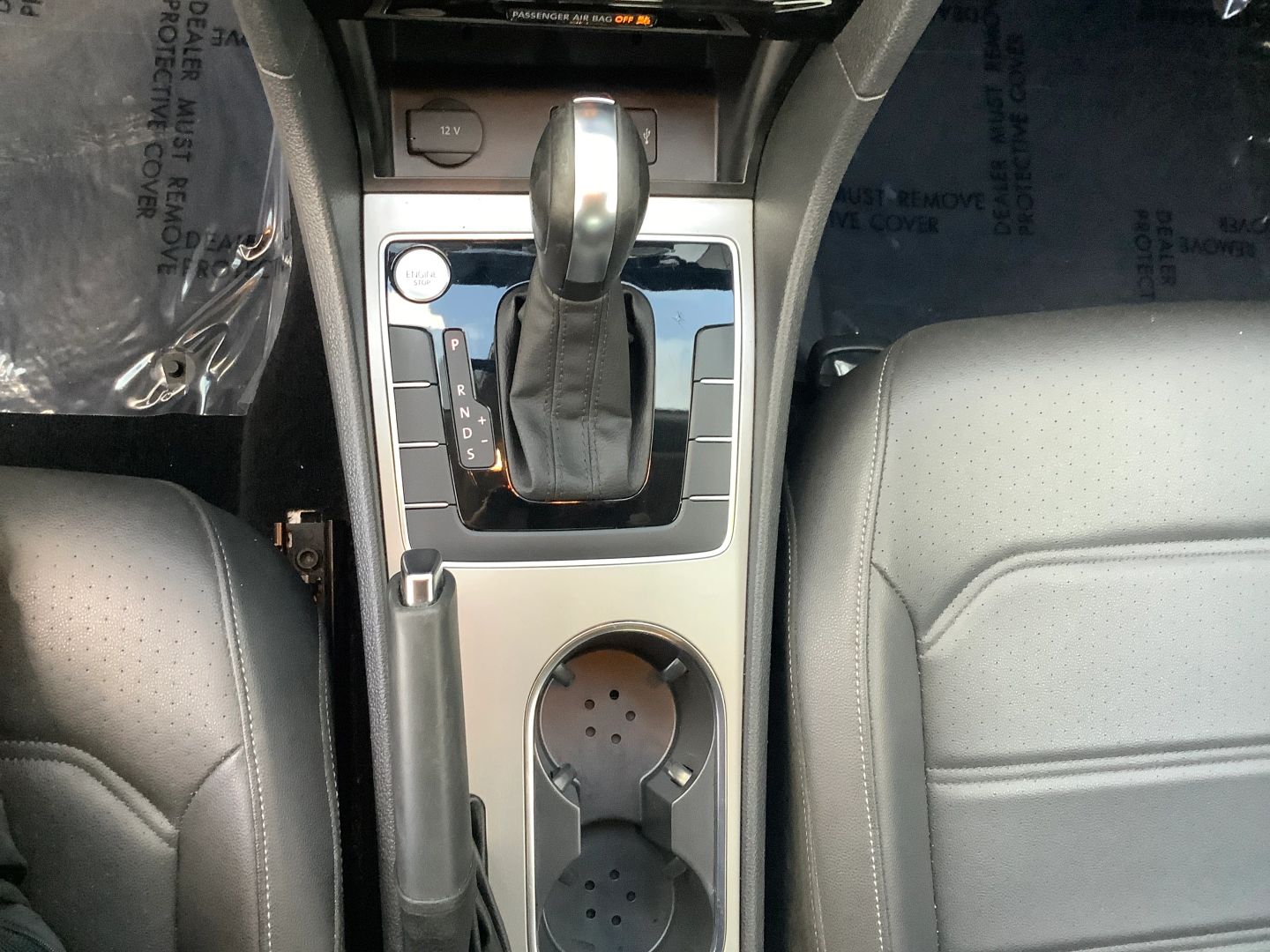 2021 Volkswagen Passat 2.0T SE photo 19