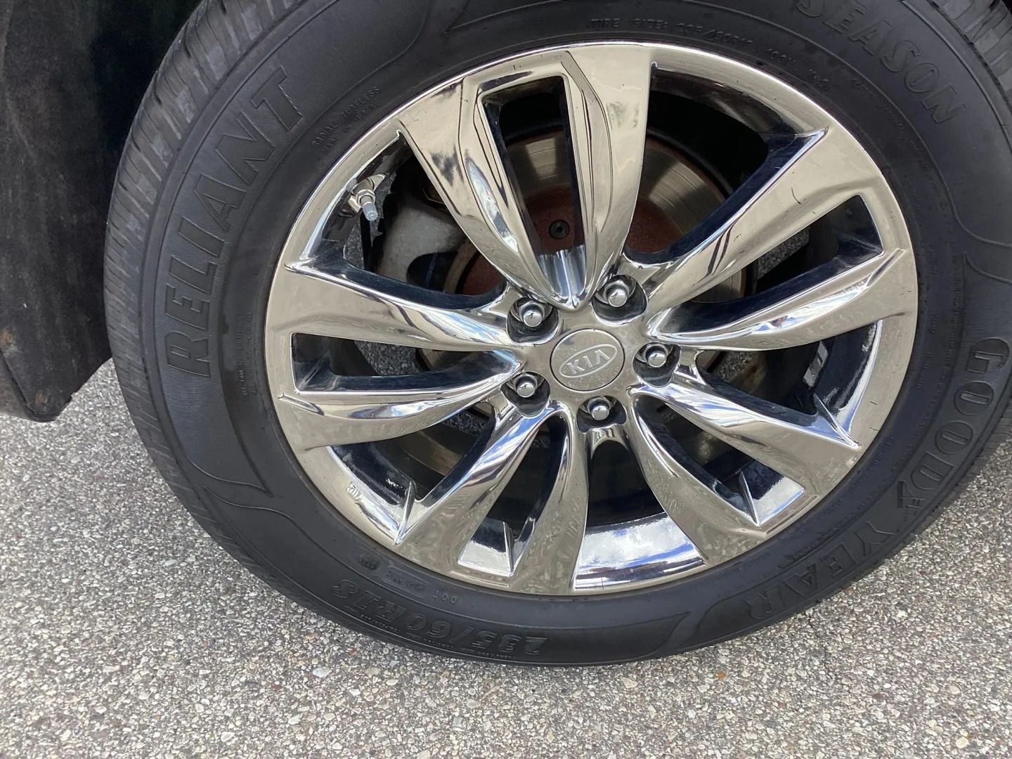 2012 Kia Sorento SX photo 27