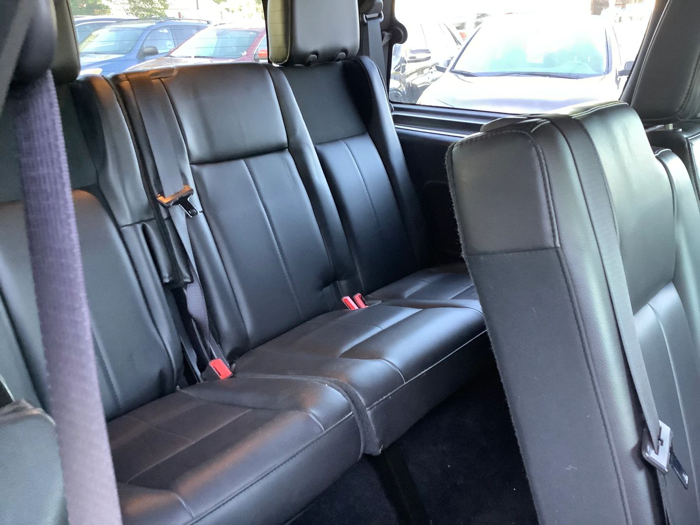 2014 Ford Expedition Limited photo 11