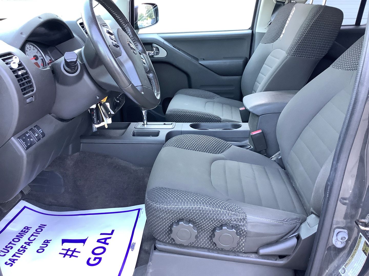 2015 Nissan Frontier PRO-4X photo 11