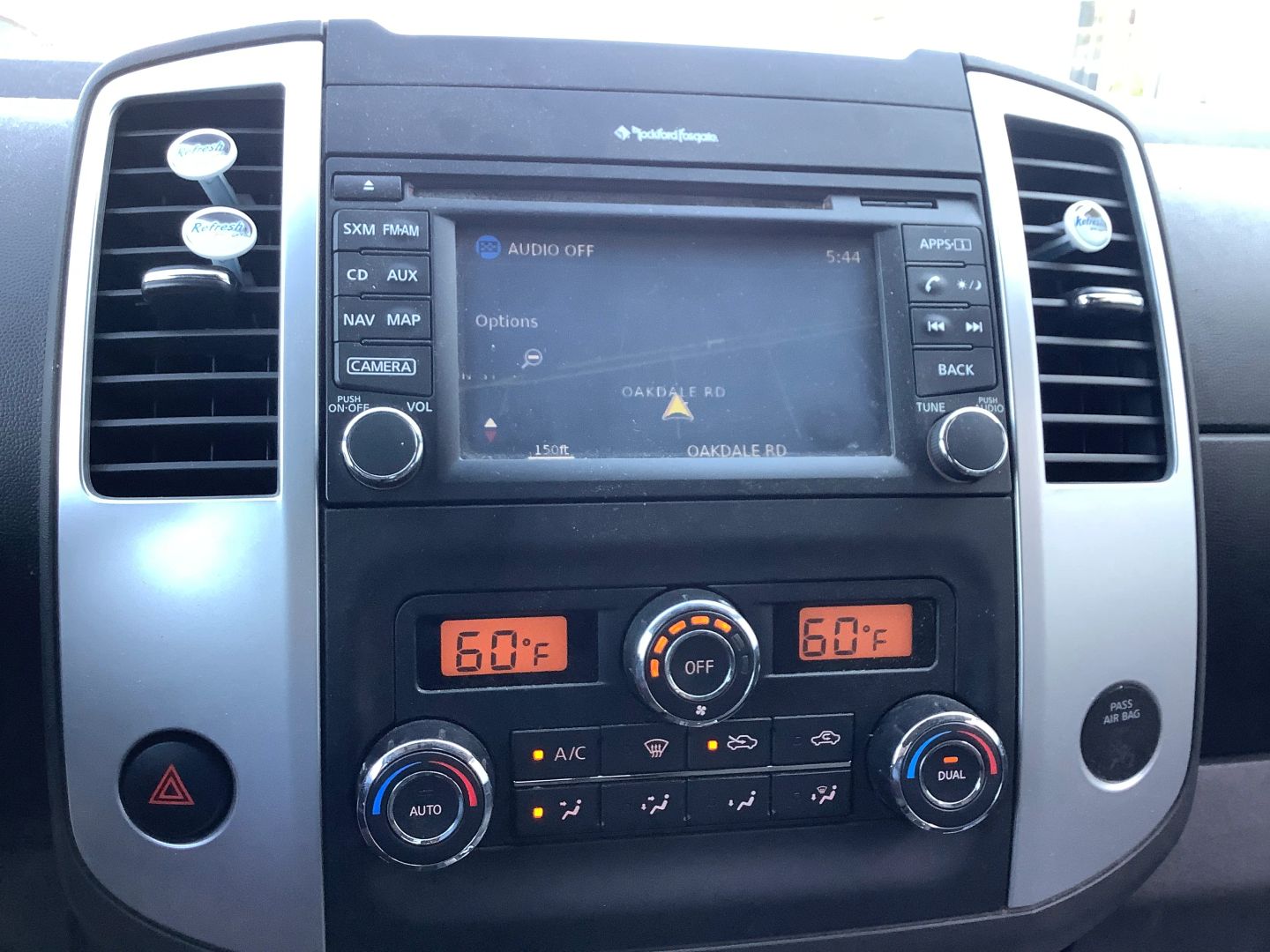 2015 Nissan Frontier PRO-4X photo 13