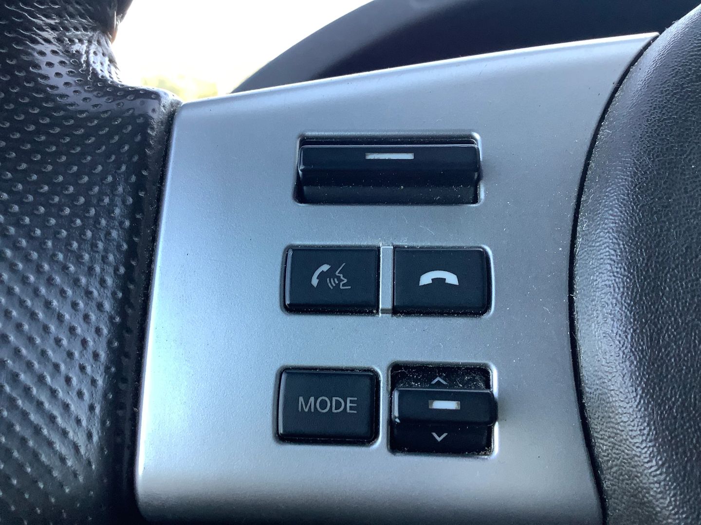 2015 Nissan Frontier PRO-4X photo 18