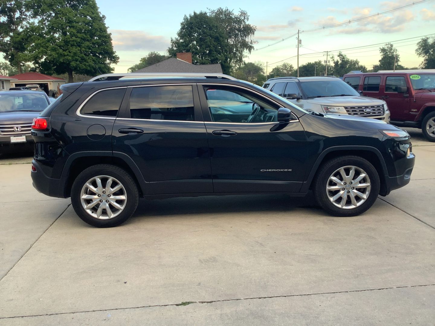 2015 Jeep Cherokee Limited photo 7