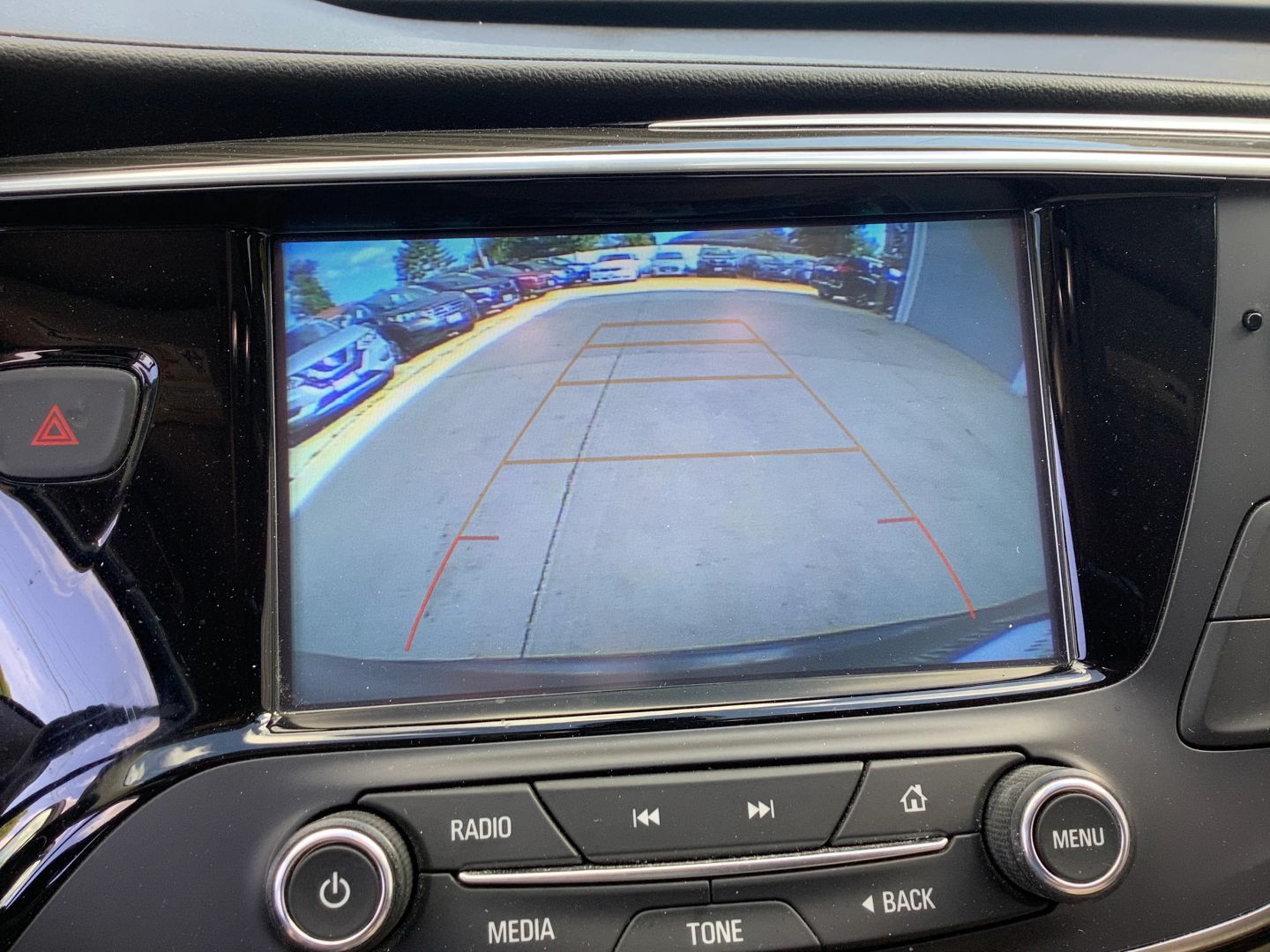 2020 Buick Envision Essence photo 16