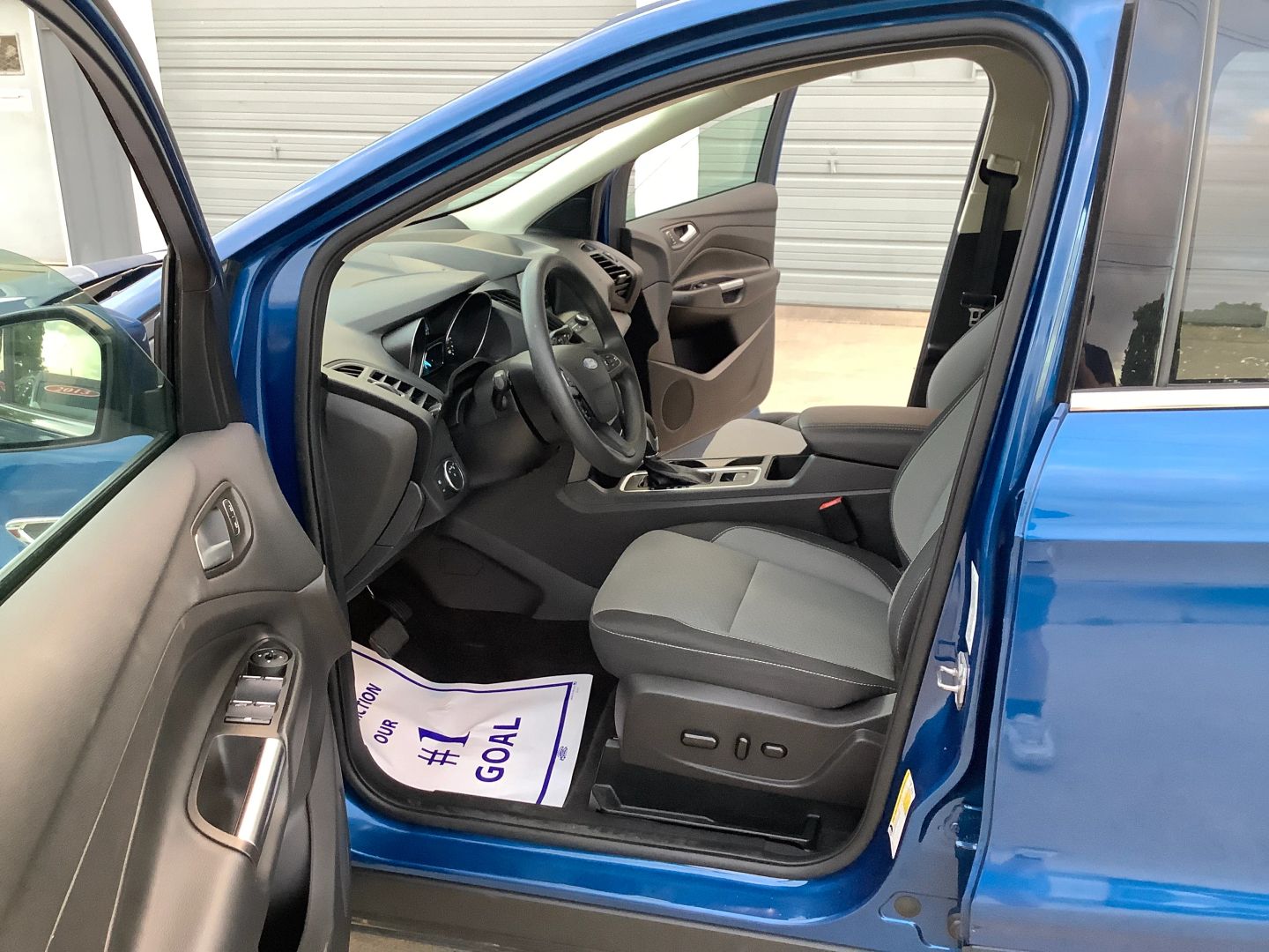 2019 Ford Escape SE photo 12