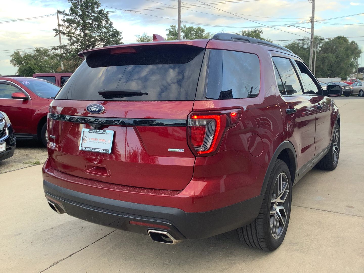 2017 Ford Explorer Sport photo 5
