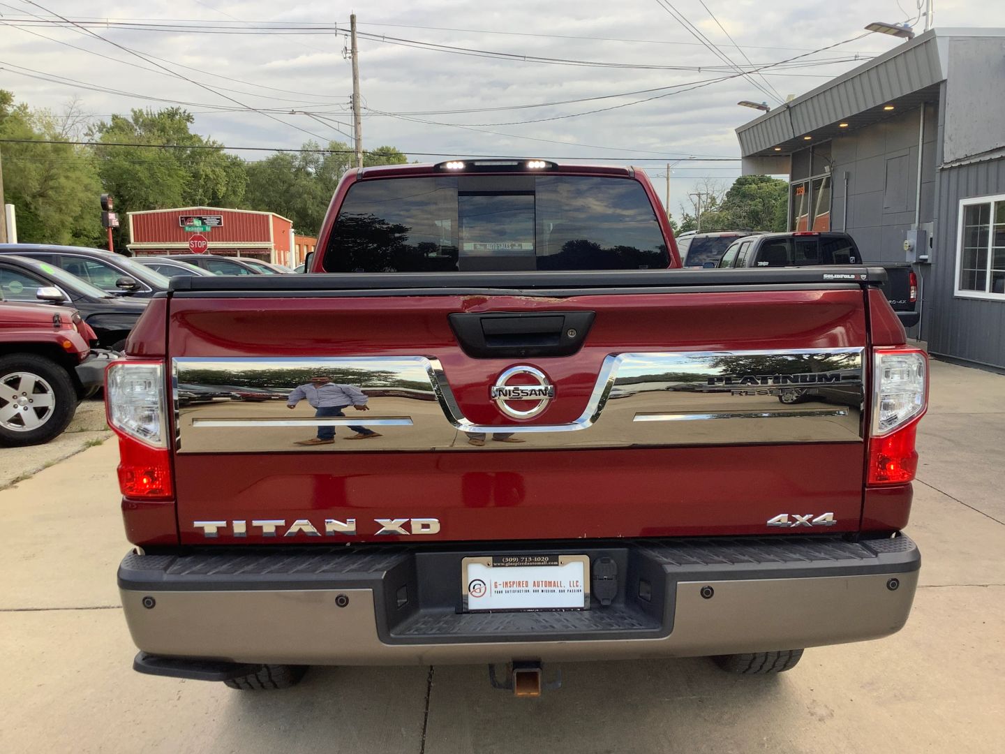 2017 Nissan Titan Platinum Reserve photo 6