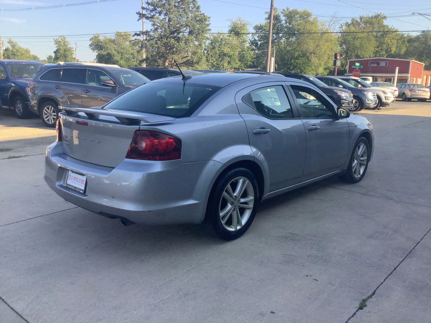 2013 Dodge Avenger SE - Photo 9