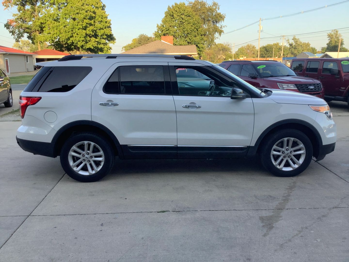 2014 Ford Explorer XLT photo 8