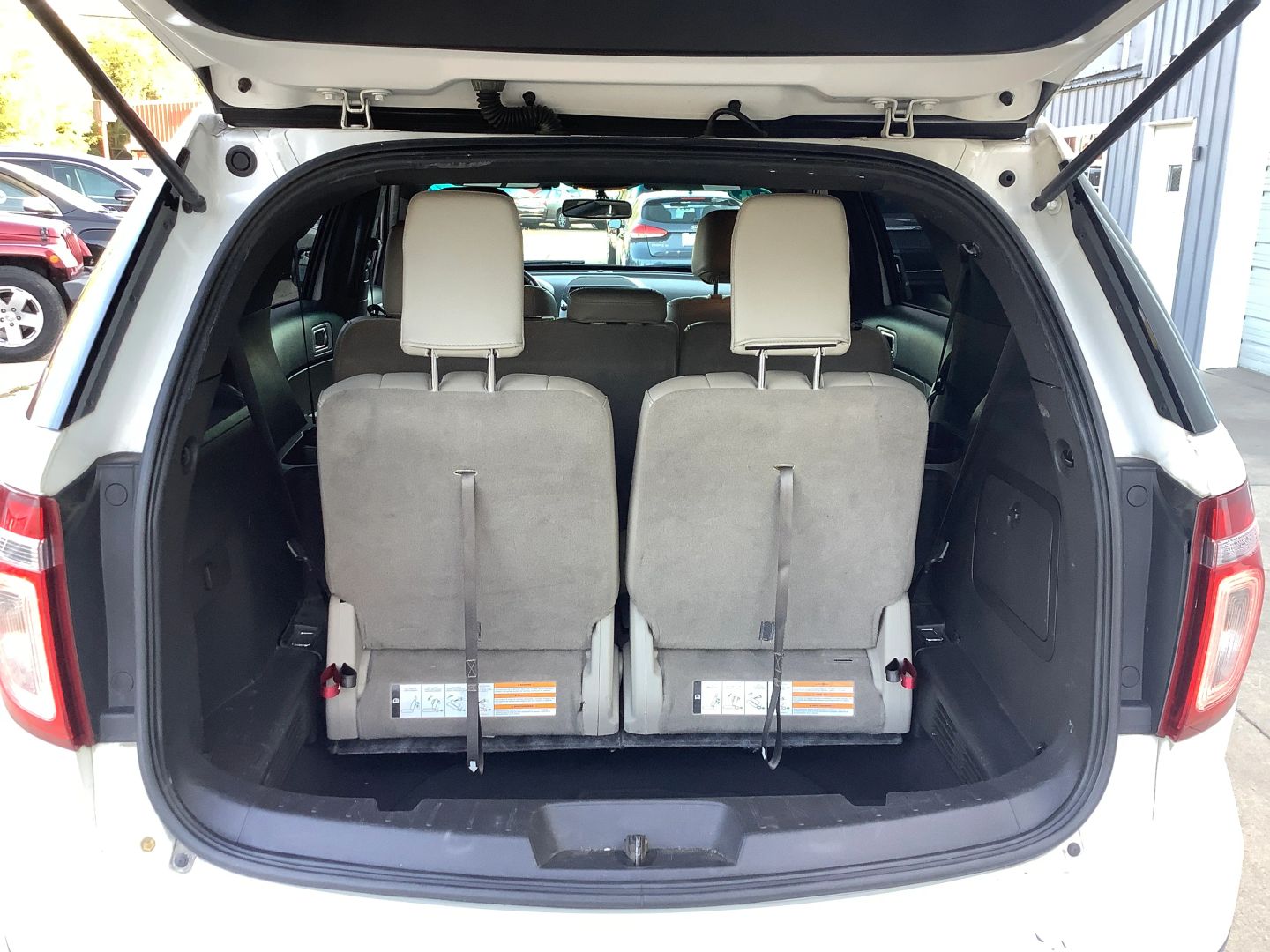 2014 Ford Explorer XLT photo 11