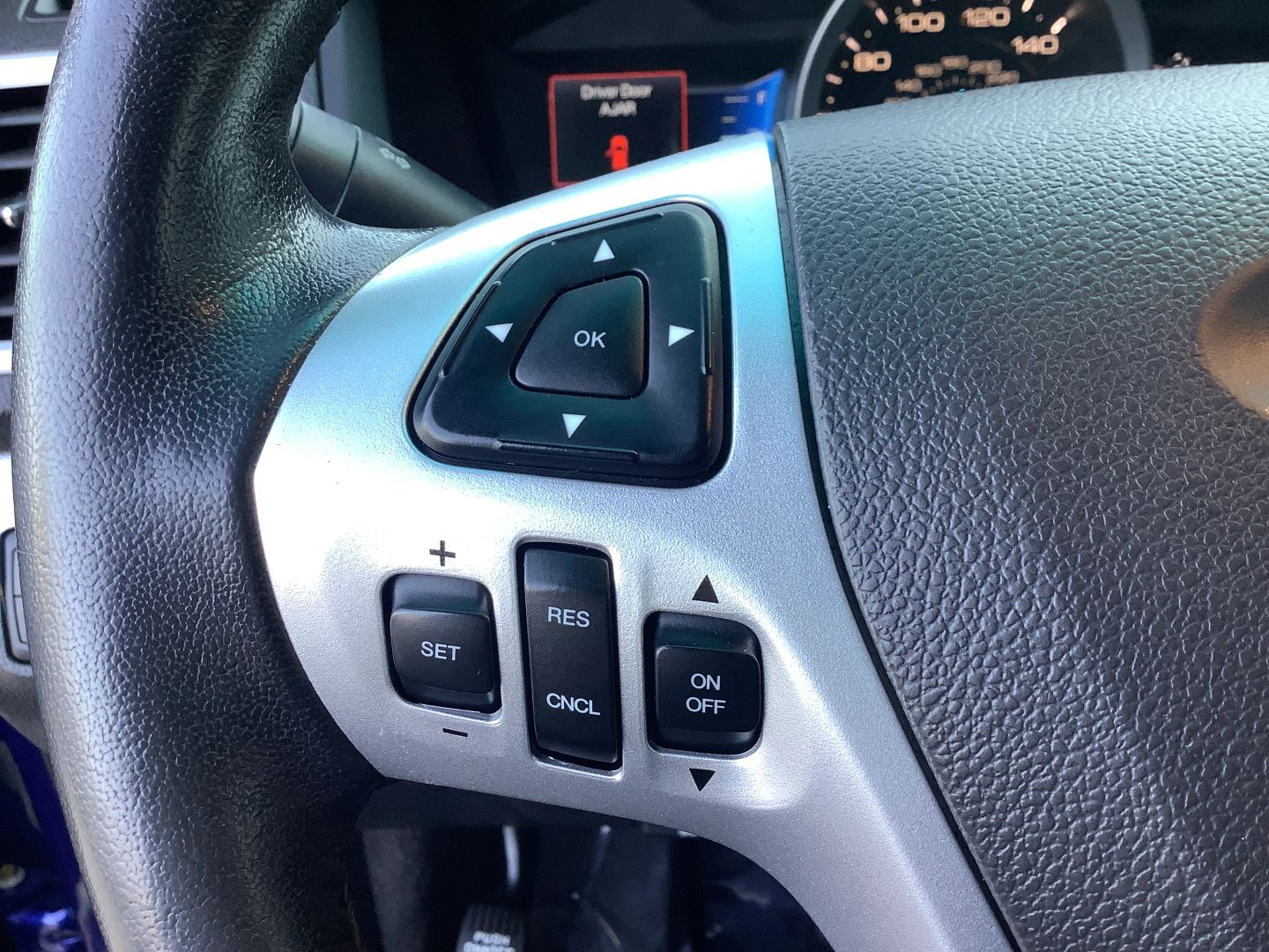 2015 Ford Explorer XLT photo 20
