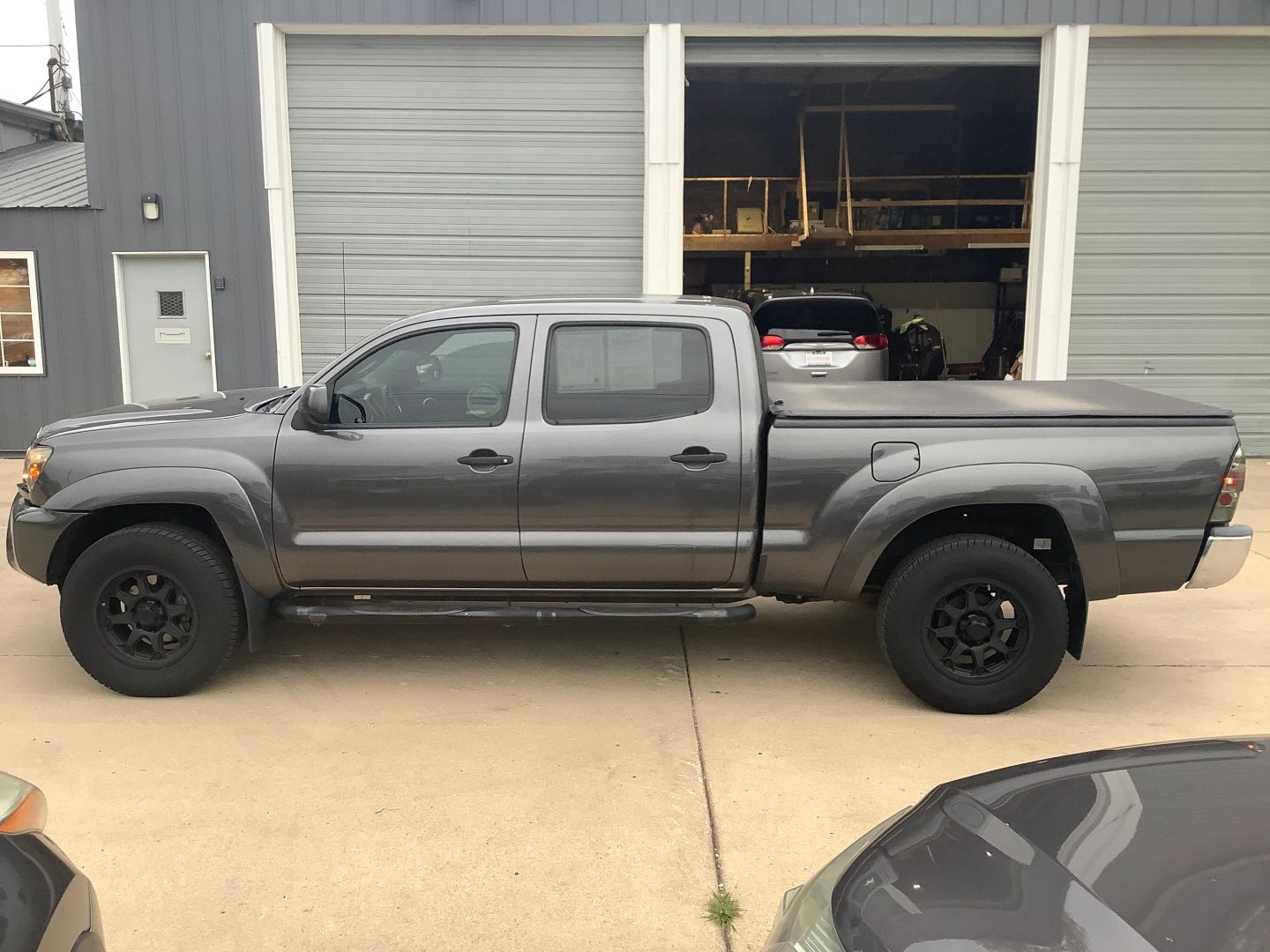 2013 Toyota Tacoma PreRunner photo 2