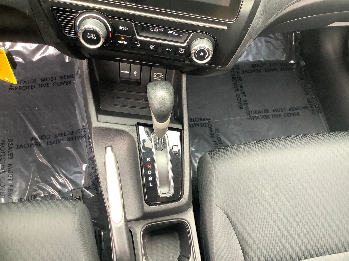 2015 Honda Civic SE photo 19