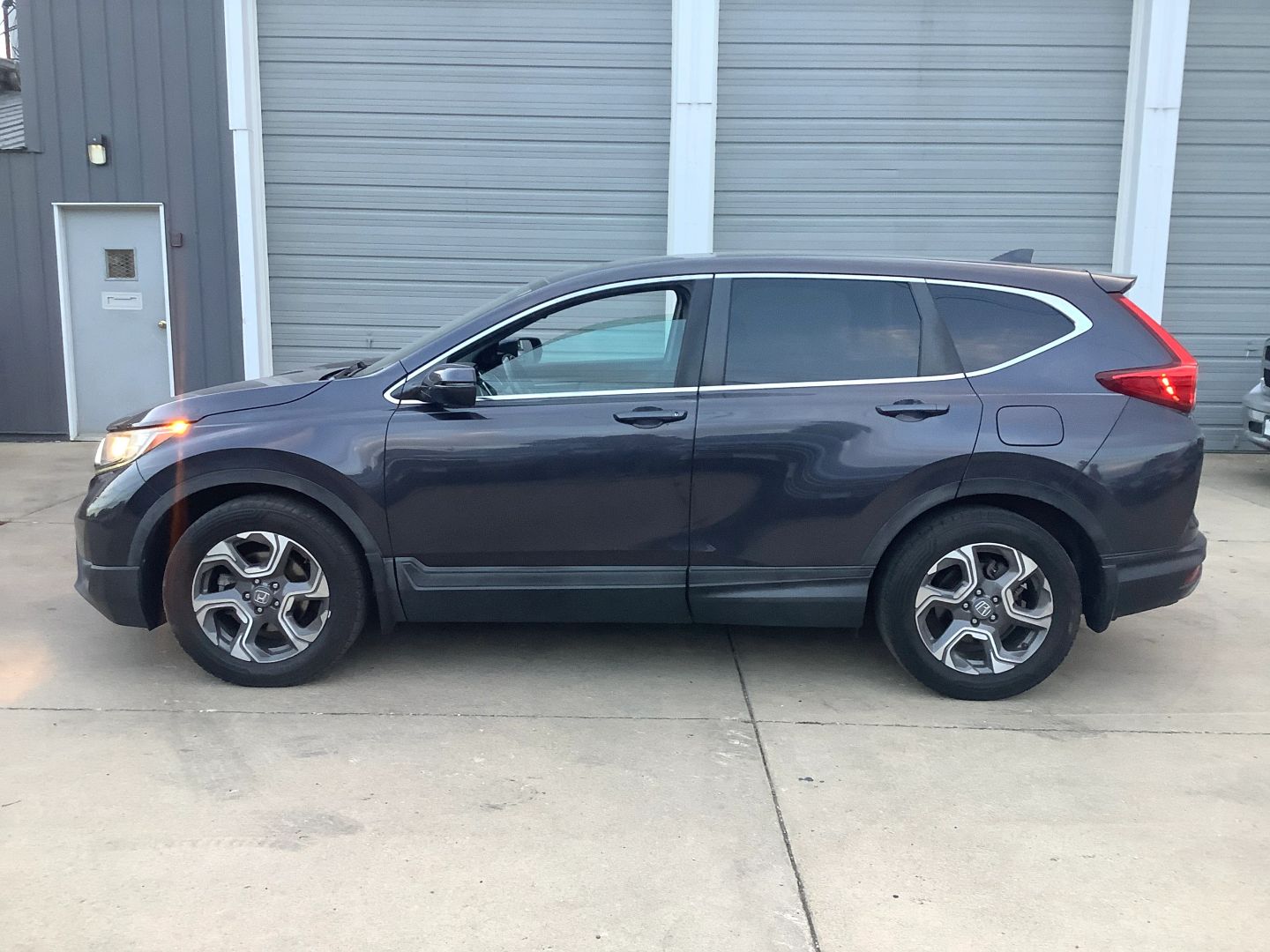 2018 Honda CR-V EX-L photo 3