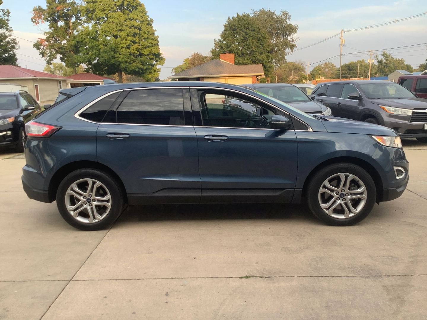 2018 Ford Edge Titanium photo 7