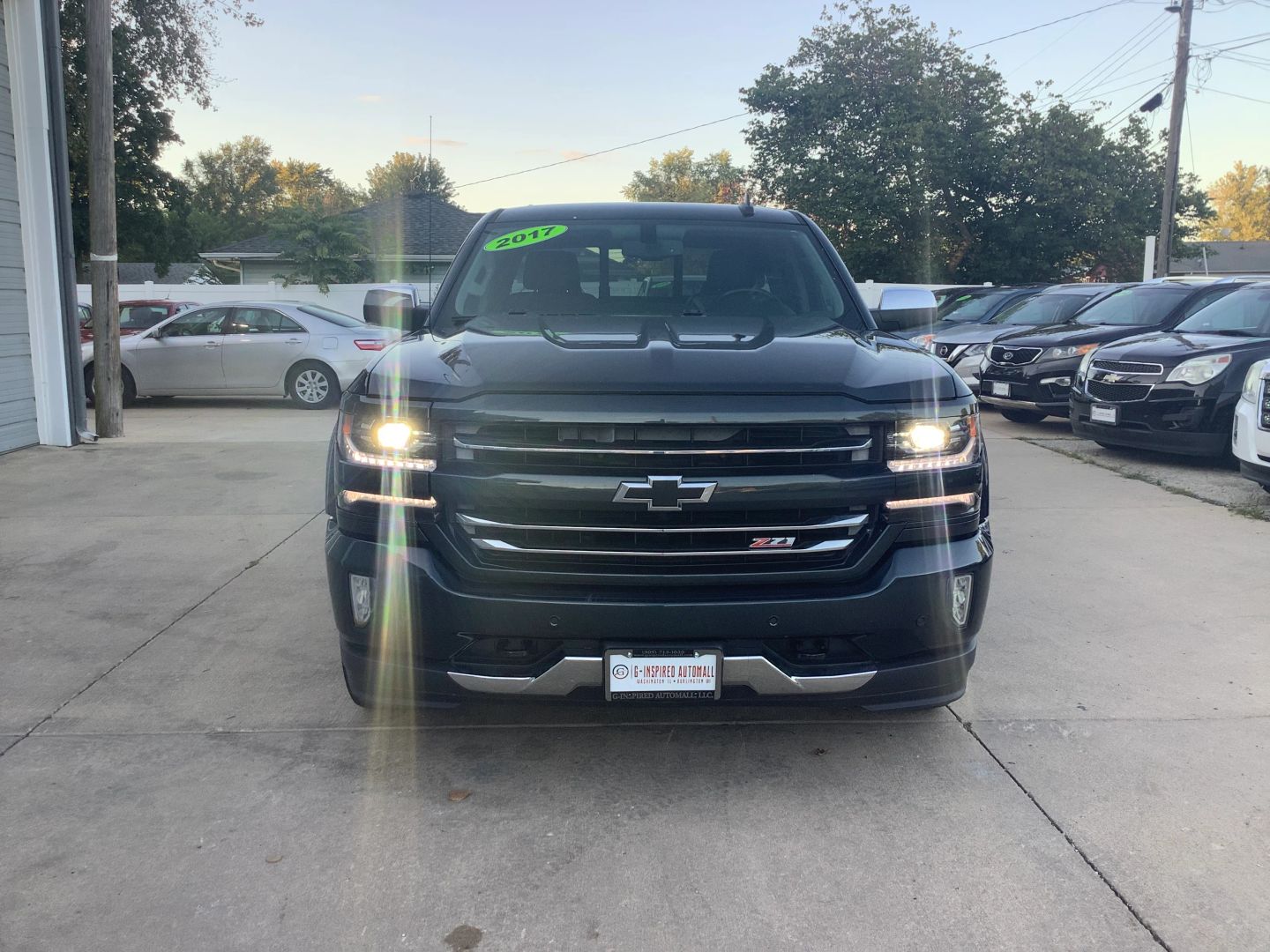 2017 Chevrolet Silverado 1500 LTZ photo 2
