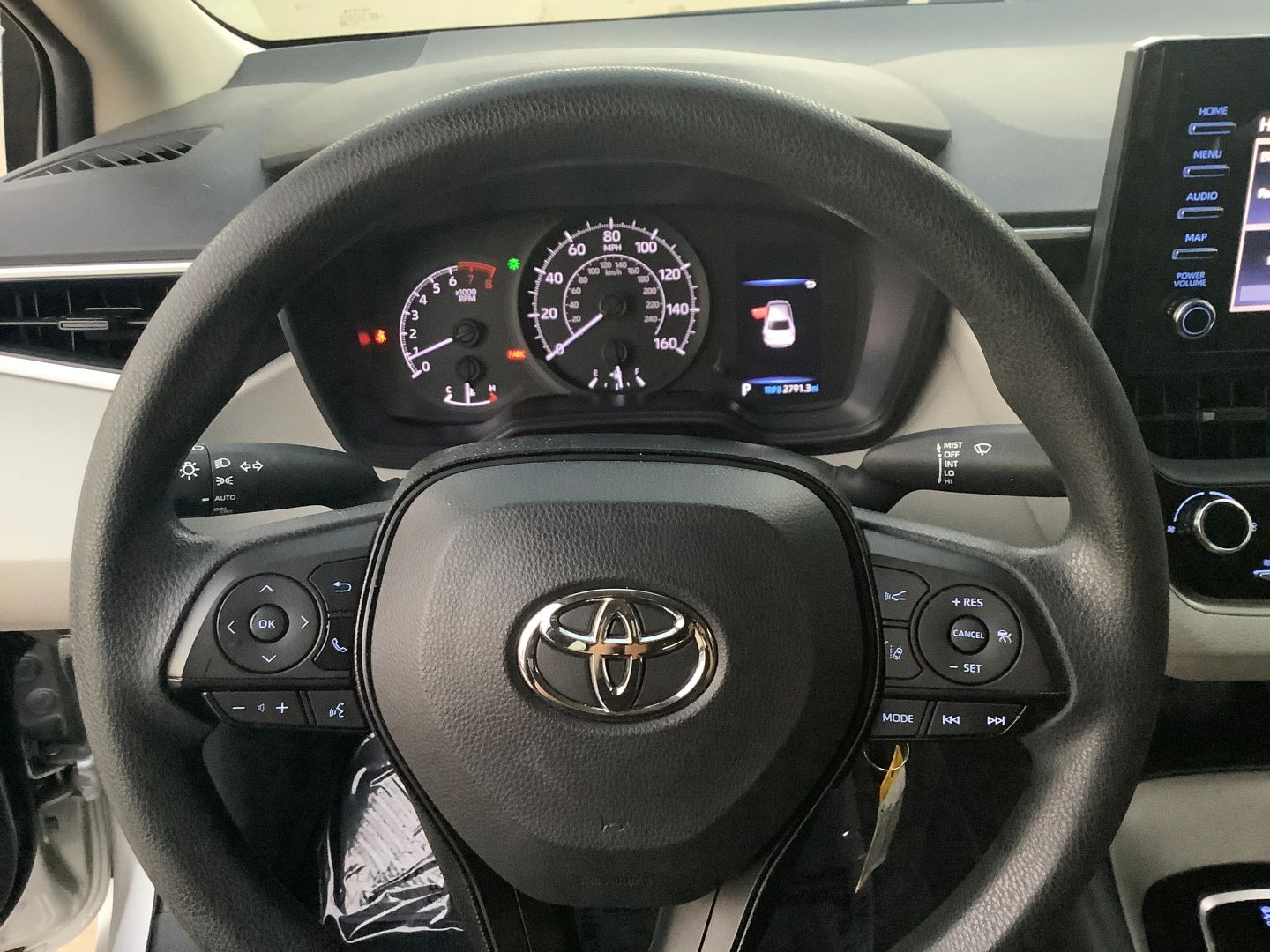 2020 Toyota Corolla L photo 19