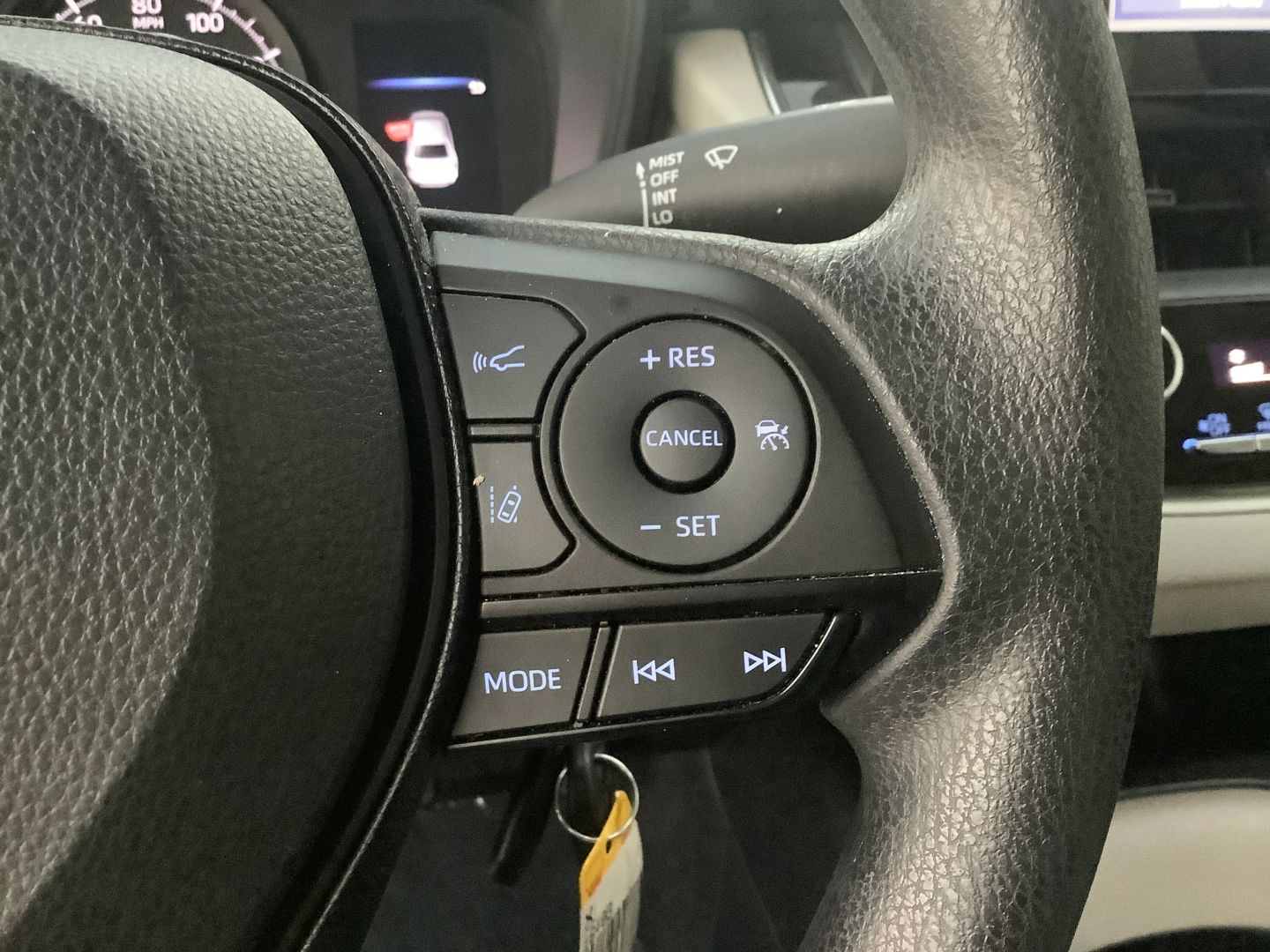 2020 Toyota Corolla L photo 20