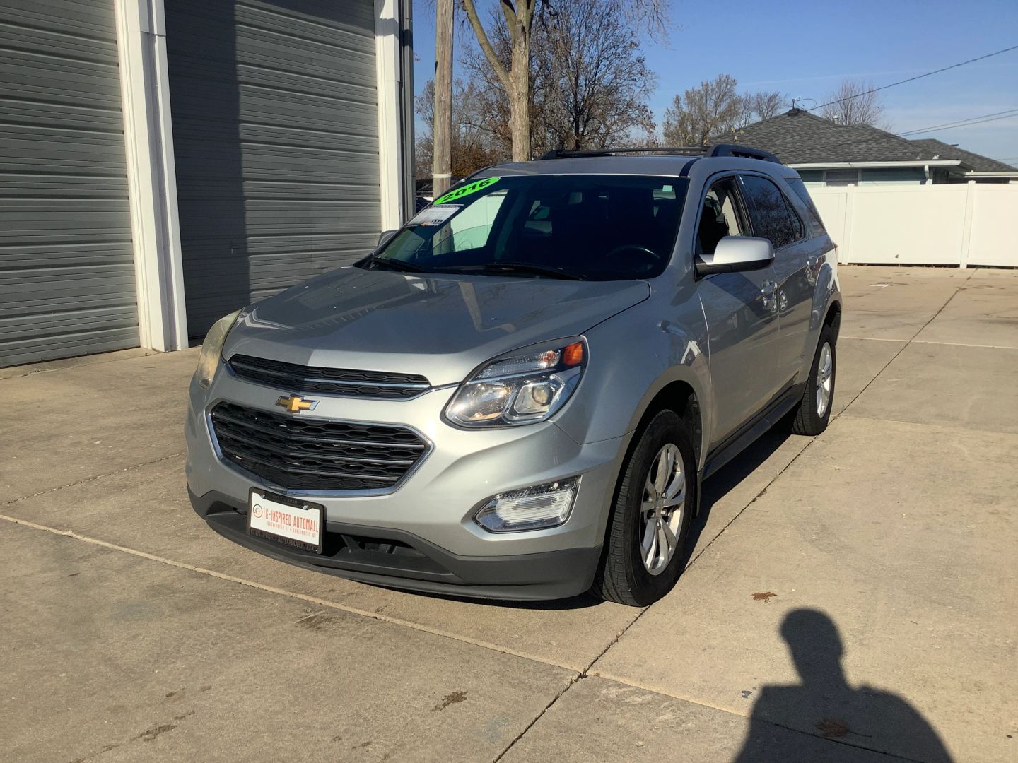 2016 Chevrolet Equinox LT photo 3